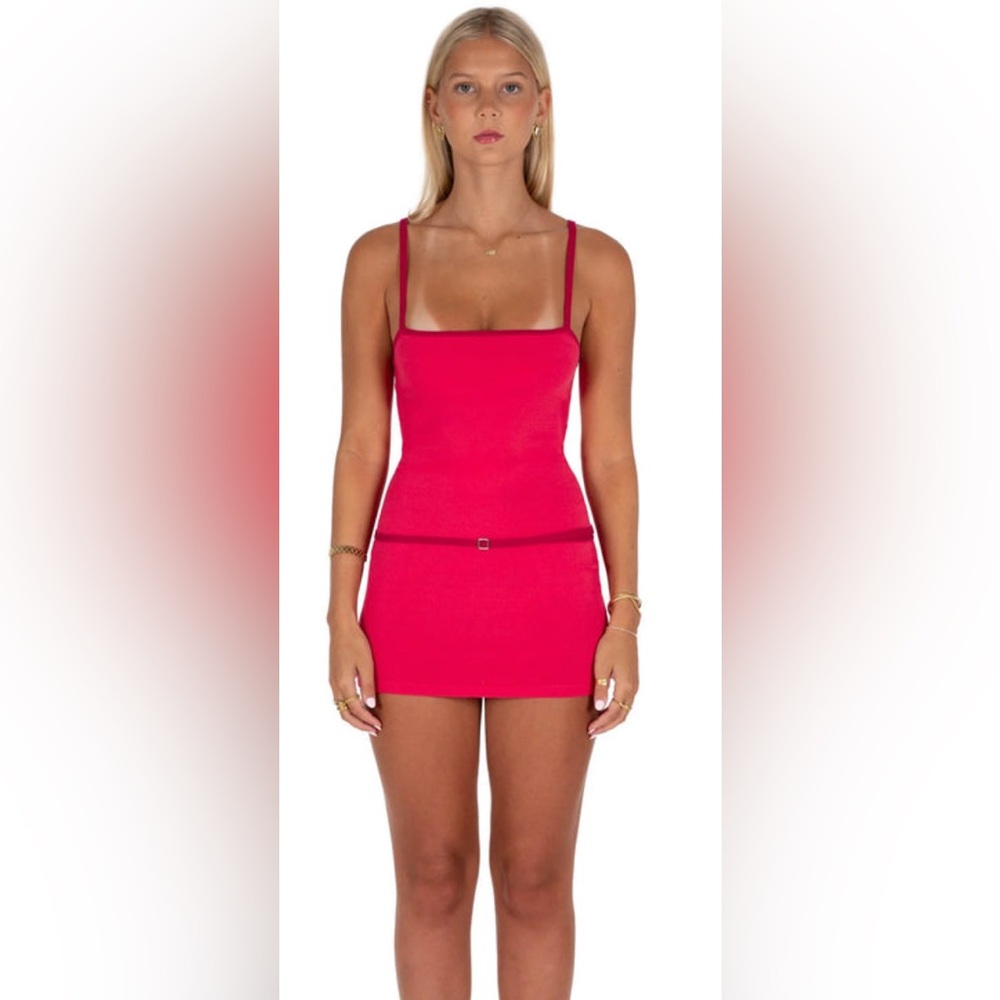 I am delilah mini red dress